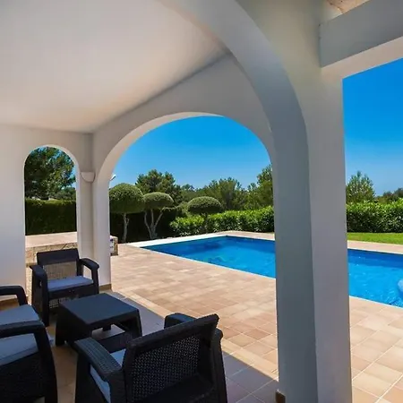 Villa Finesse 2 - Lovely 3 Bedrooms - Great Pool Area - Perfect For Families Son Bou
